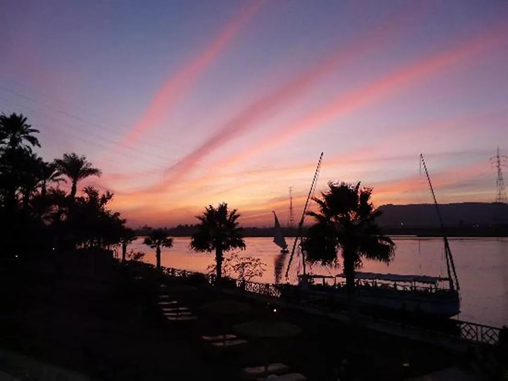 Mercure Luxor Karnak 5*,